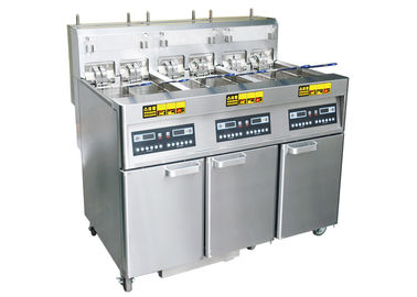 84 Liter Komersial Electric Deep Fryer 3 Tangki Minyak Dibangun - dalam Sistem Filtrasi Minyak